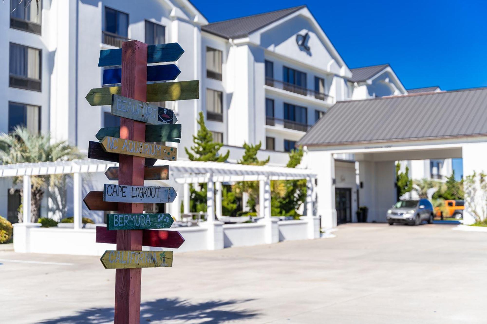 Hotel Alice Pine Knoll Shores Exteriör bild